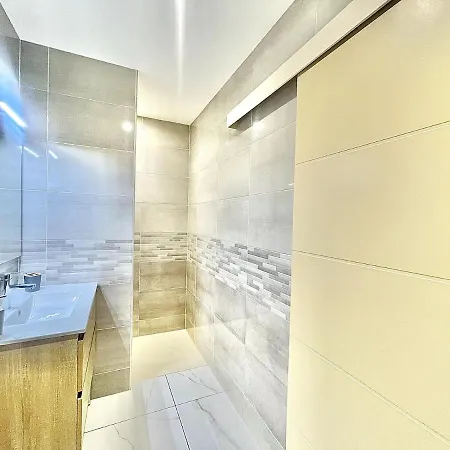 Design, New Studio, Air Conditioning, Parking Argeles-sur-Mer